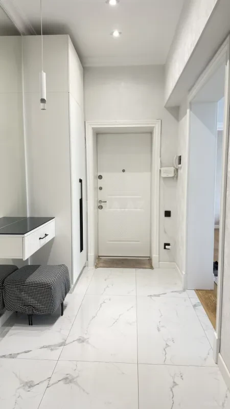 Kirayə verilir 3 otaqlı mənzil 100 m²