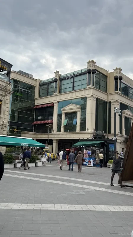 Kirayə verilir 3 otaqlı mənzil 100 m²