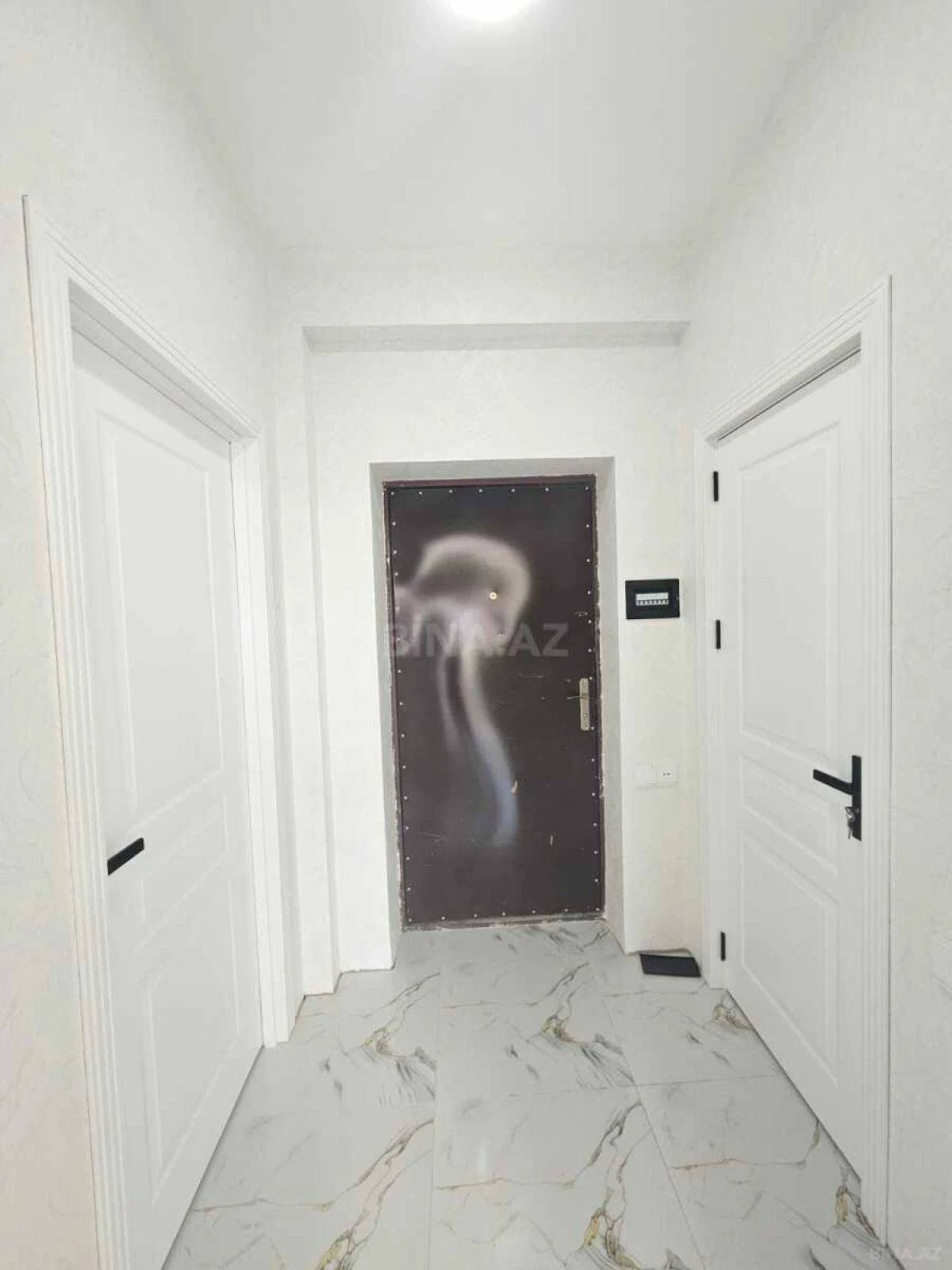 Satılır 2 otaqlı mənzil 44 m²