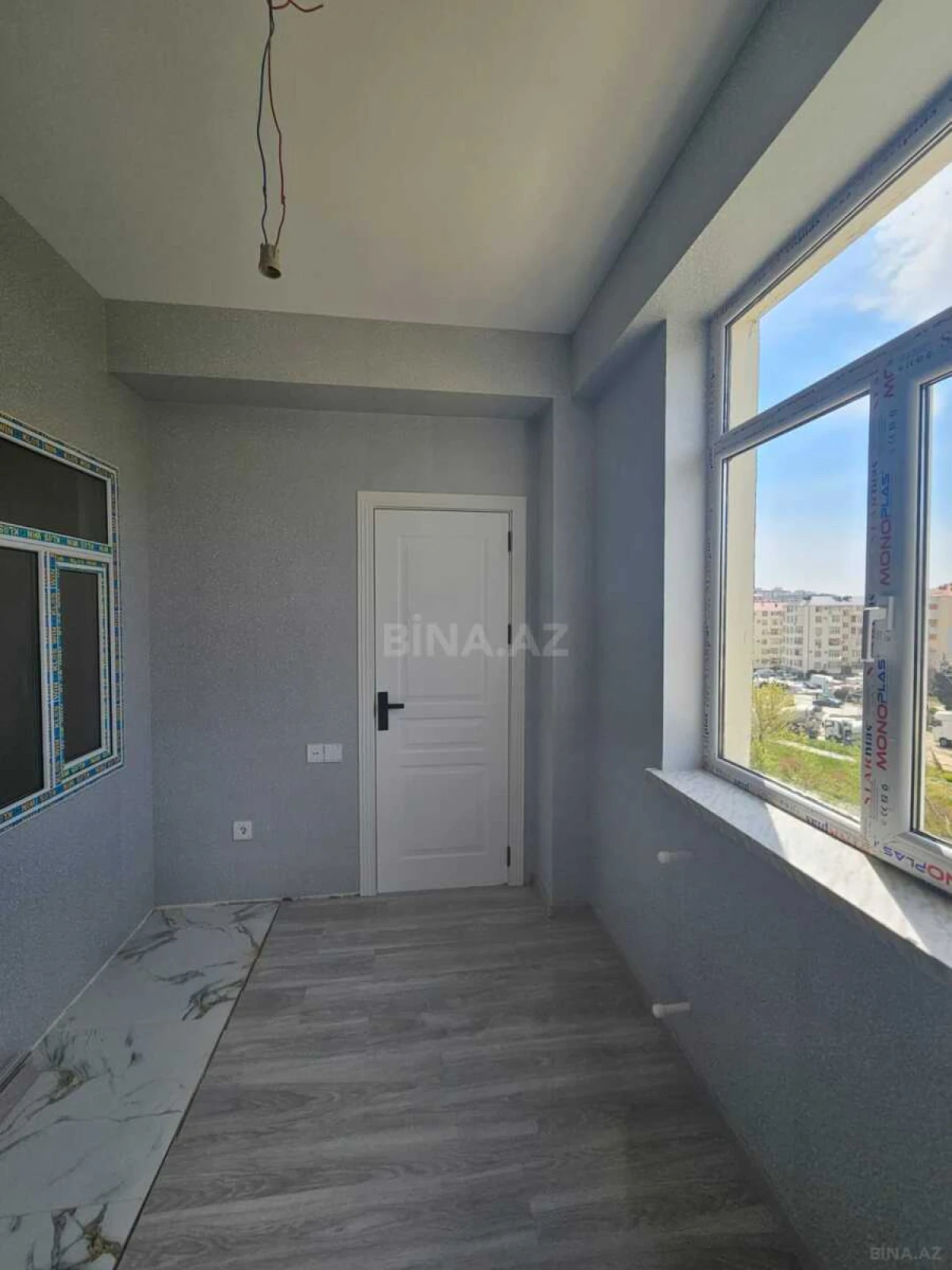 Satılır 2 otaqlı mənzil 44 m²