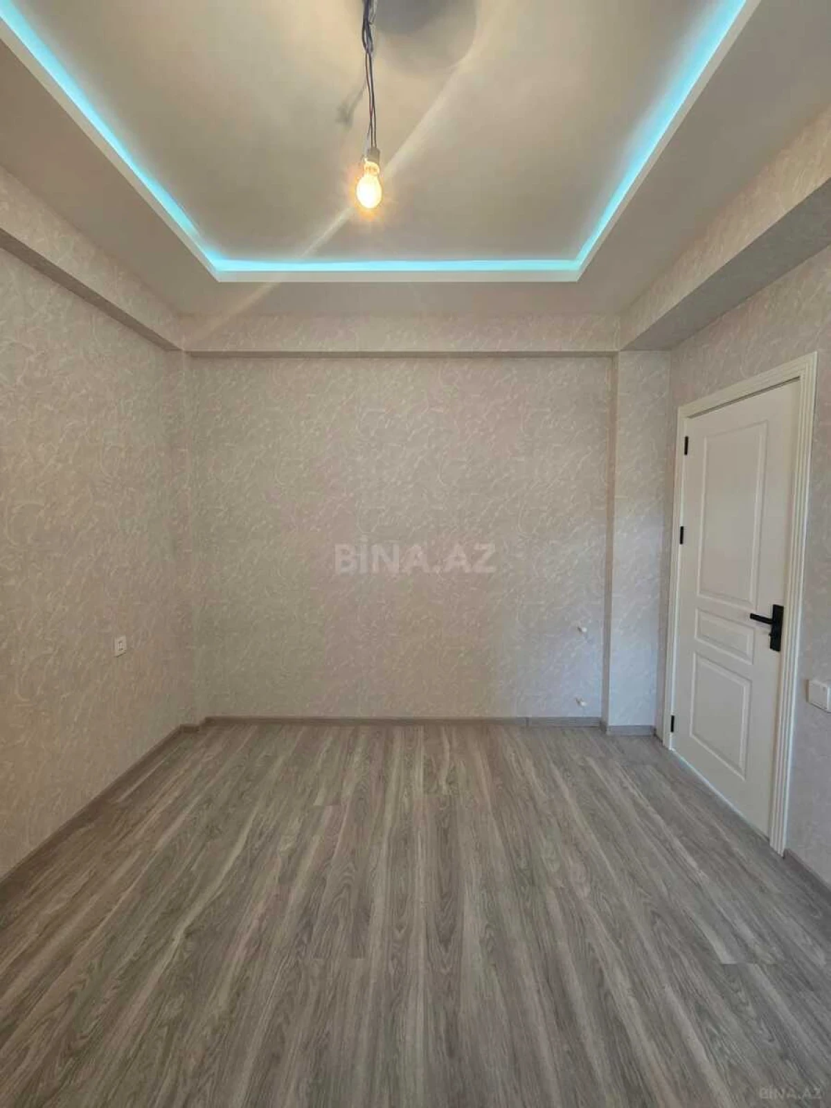 Satılır 2 otaqlı mənzil 44 m²