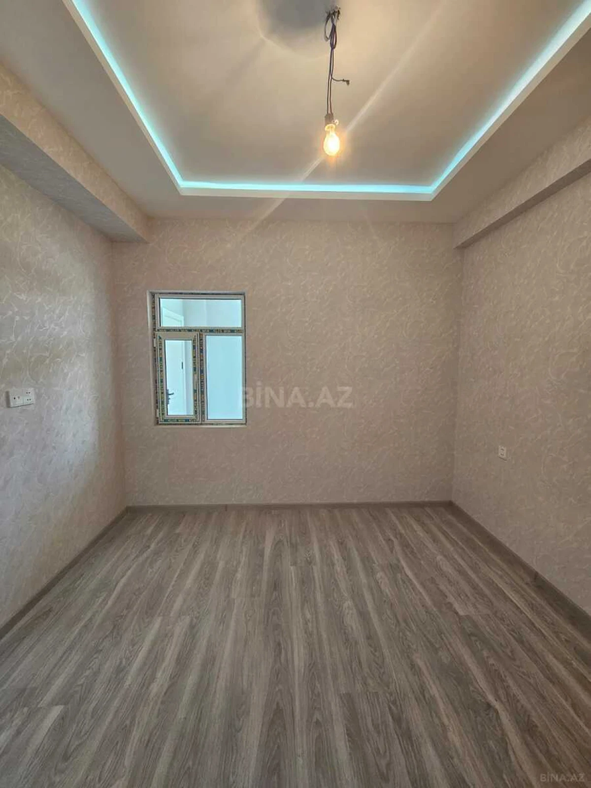 Satılır 2 otaqlı mənzil 44 m²