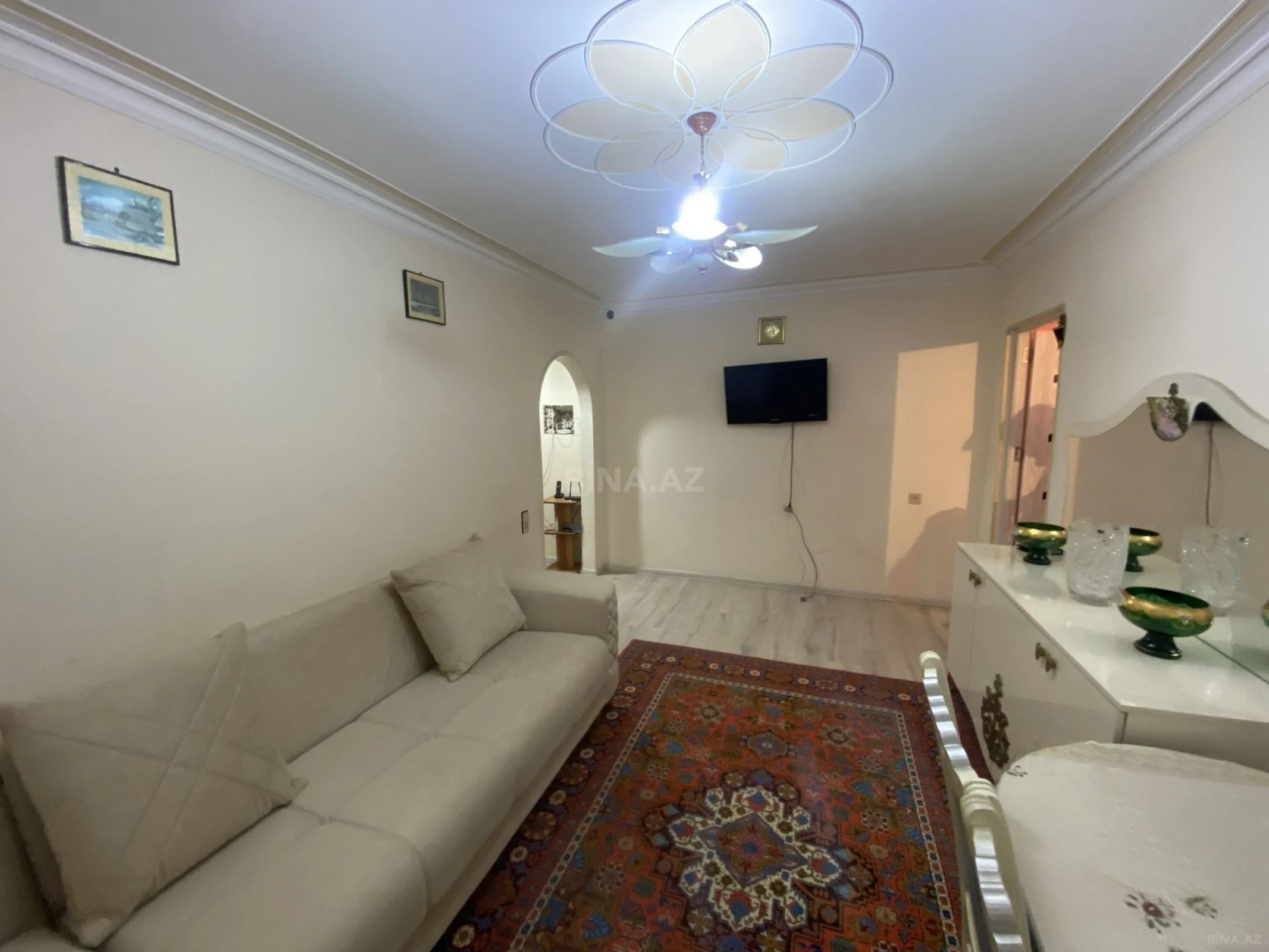 Satılır 2 otaqlı mənzil 50 m²