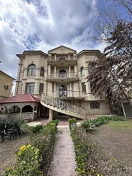 Satılır 7 otaqlı həyət evi 600 m² — Bakı, Binəqədi 7 otaq 600.00 m²