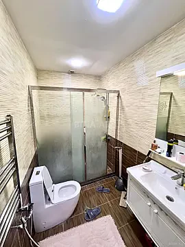 Satılır 2 otaqlı mənzil 56 m²