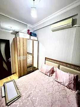 Satılır 2 otaqlı mənzil 56 m²