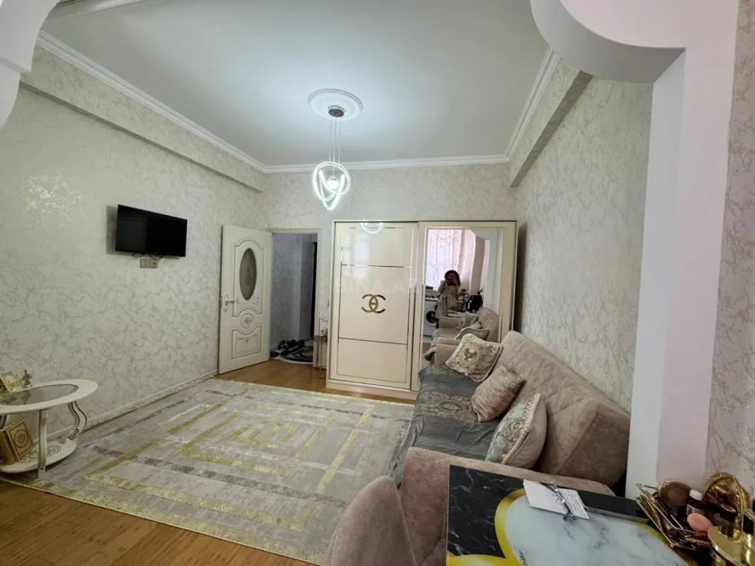 Satılır 1 otaqlı mənzil 30 m²