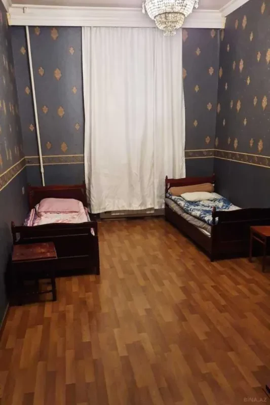 Kirayə verilir 3 otaqlı mənzil 130 m²
