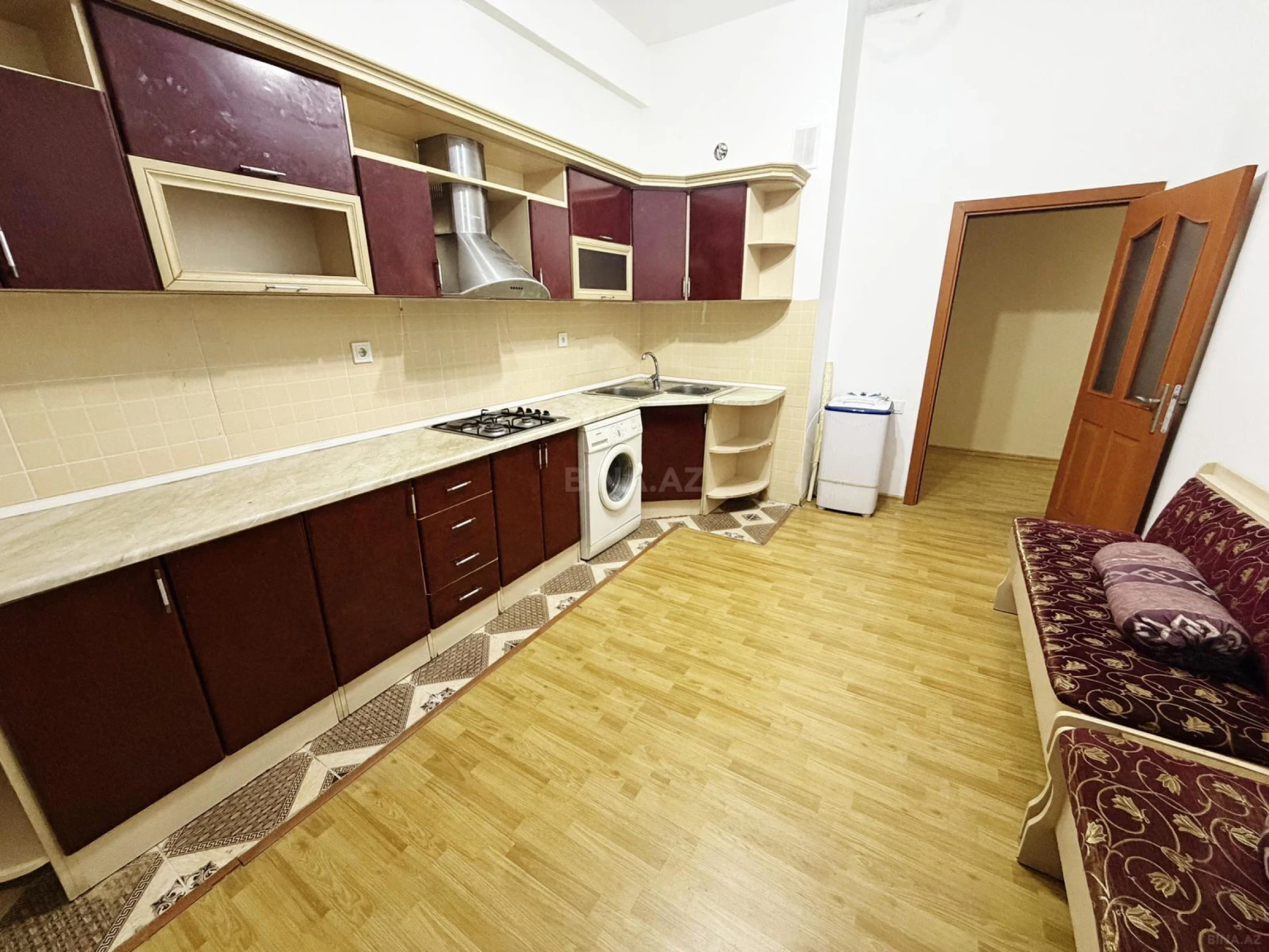 Kirayə verilir 1 otaqlı mənzil 57.5 m²