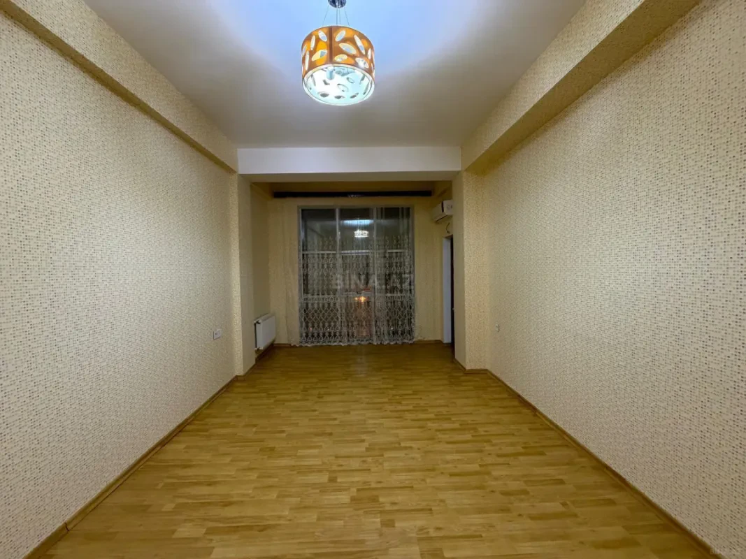 Kirayə verilir 1 otaqlı mənzil 57.5 m²