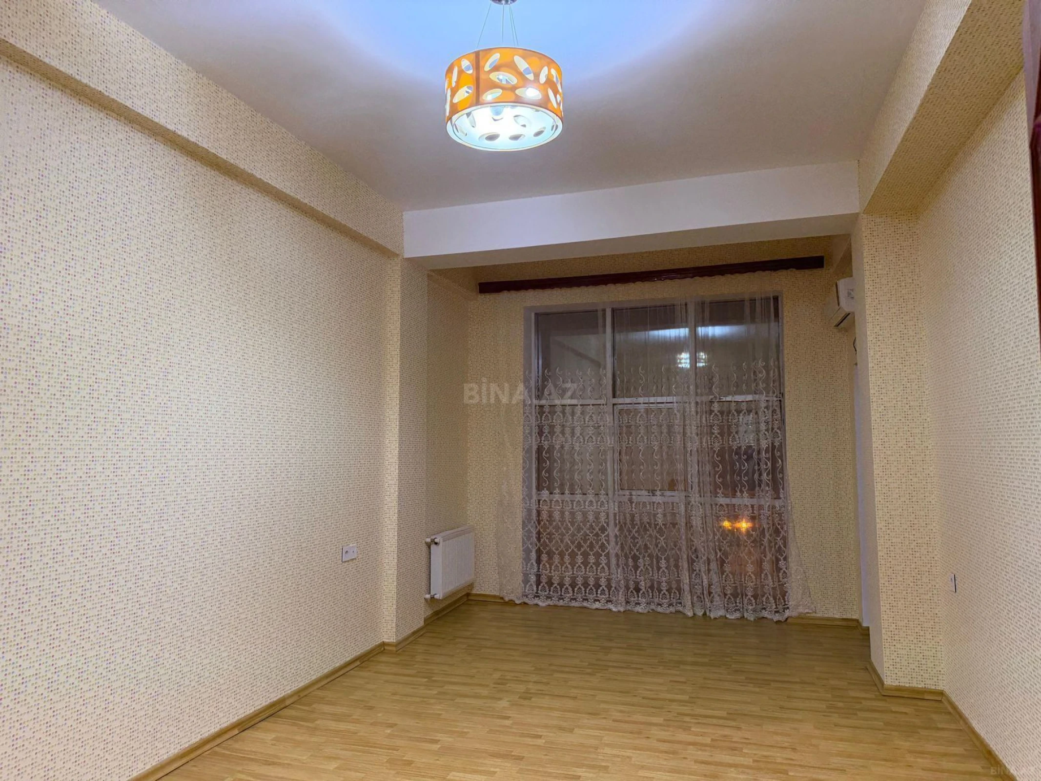 Kirayə verilir 1 otaqlı mənzil 57.5 m²