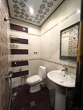 Kirayə verilir 2 otaqlı mənzil 58 m²