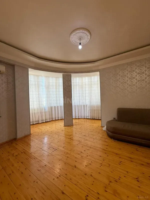 Satılır 2 otaqlı mənzil 80 m²