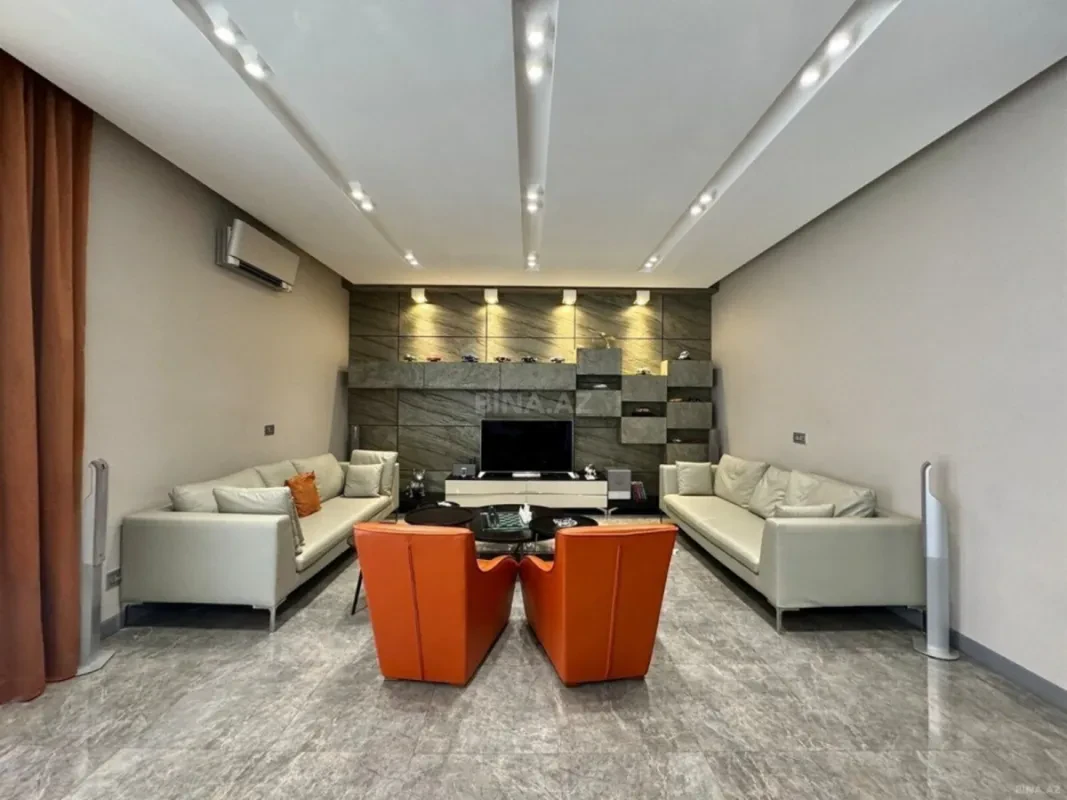 Kirayə verilir 6 otaqlı həyət evi 420 m²