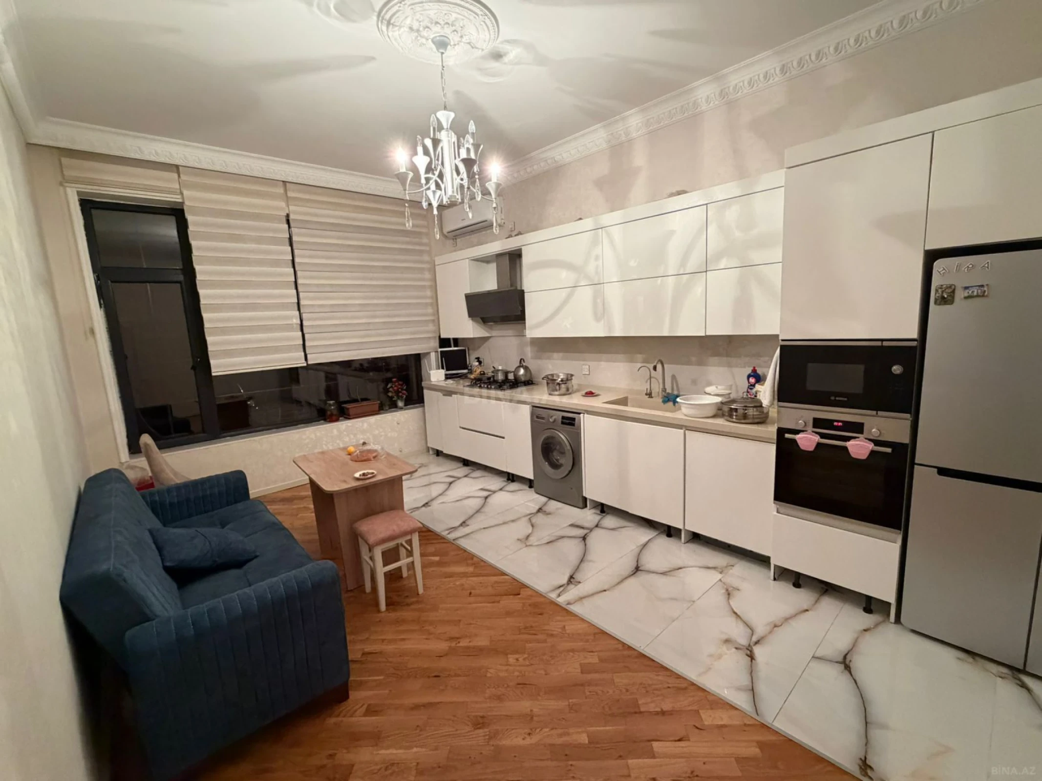Satılır 4 otaqlı həyət evi 180 m²