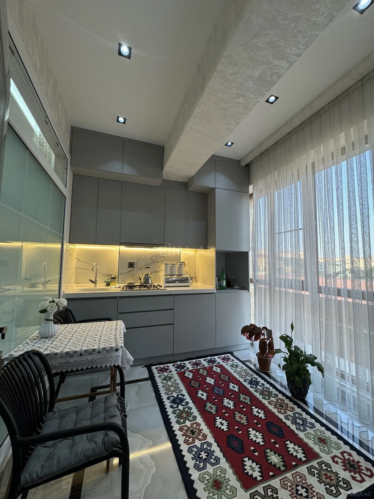 Satılır 2 otaqlı mənzil 55 m²
