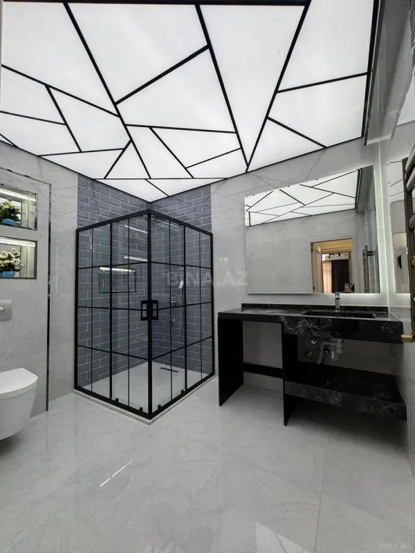 Satılır 3 otaqlı mənzil 165 m²