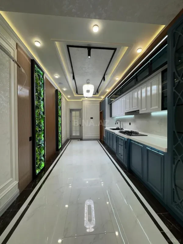 Satılır 3 otaqlı mənzil 165 m²
