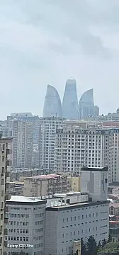 Satılır 2 otaqlı mənzil 105 m²