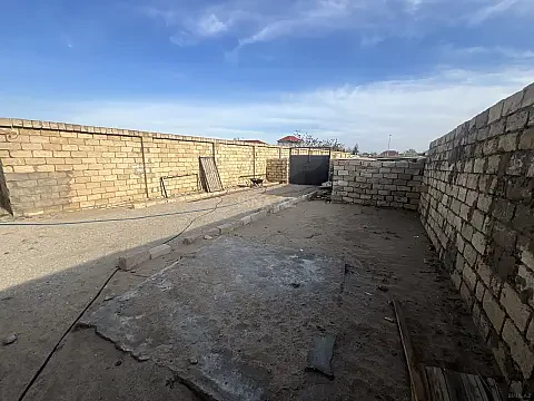 Satılır 3 otaqlı həyət evi 128 m²