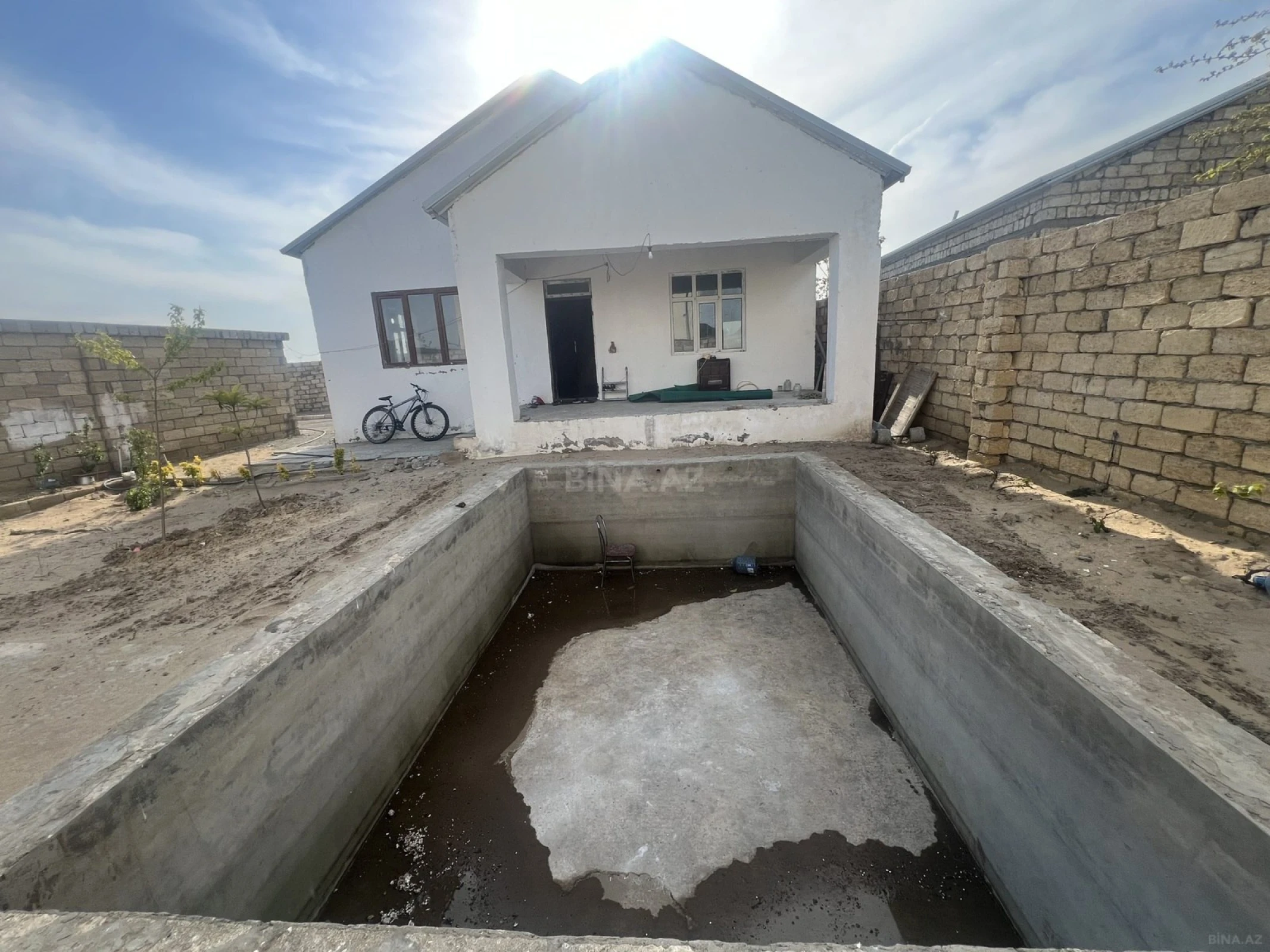 Satılır 3 otaqlı həyət evi 128 m²