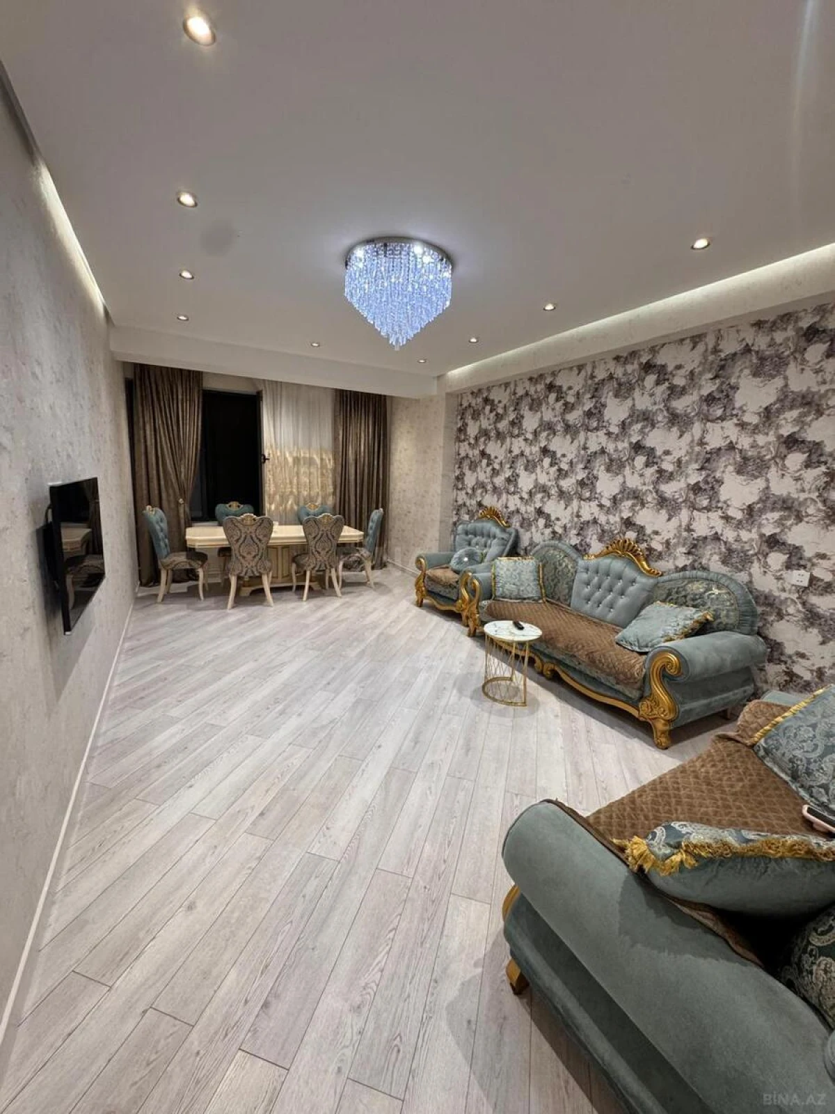 Kirayə verilir 3 otaqlı mənzil 94 m²