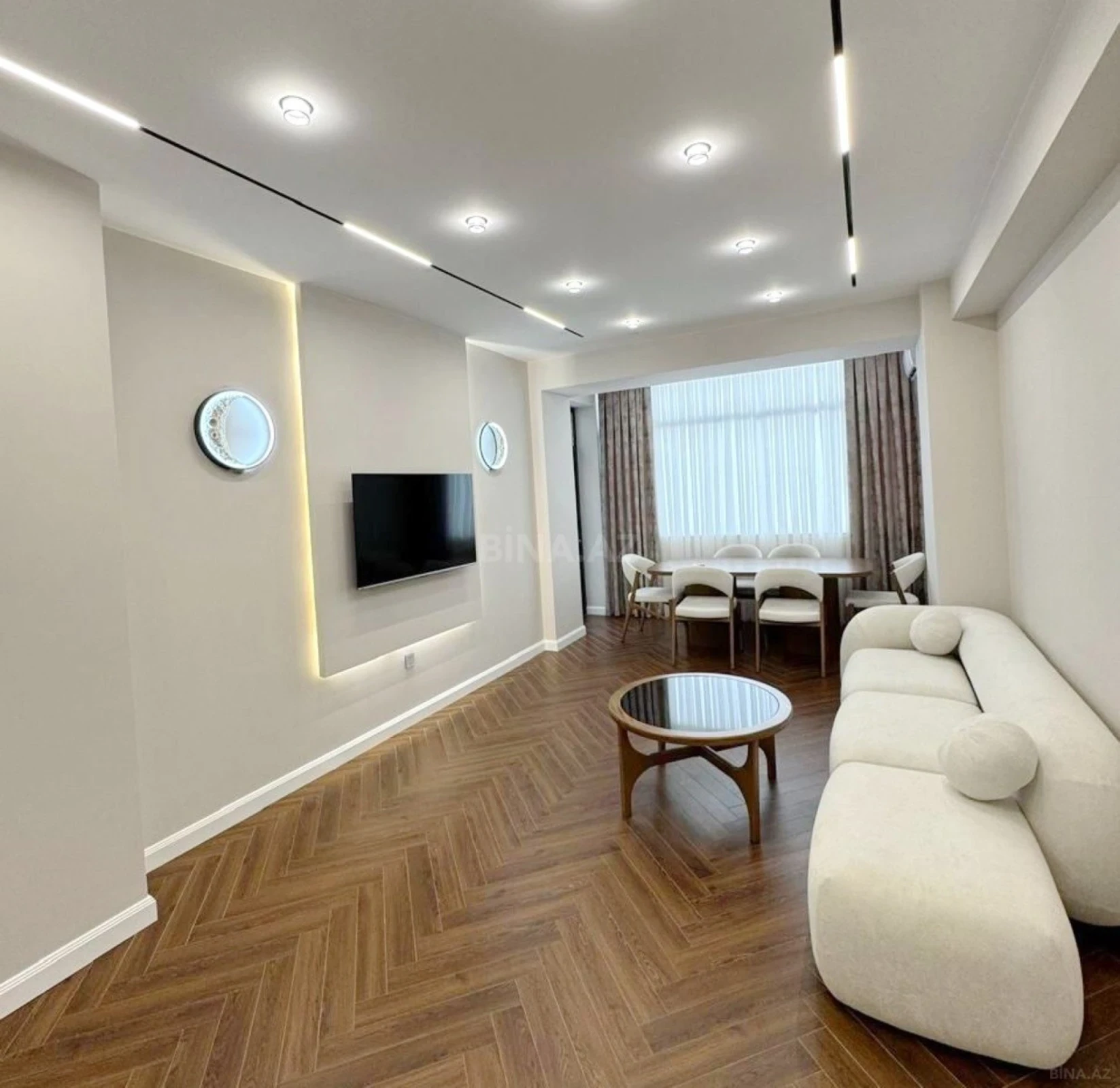 Kirayə verilir 3 otaqlı mənzil 130 m²