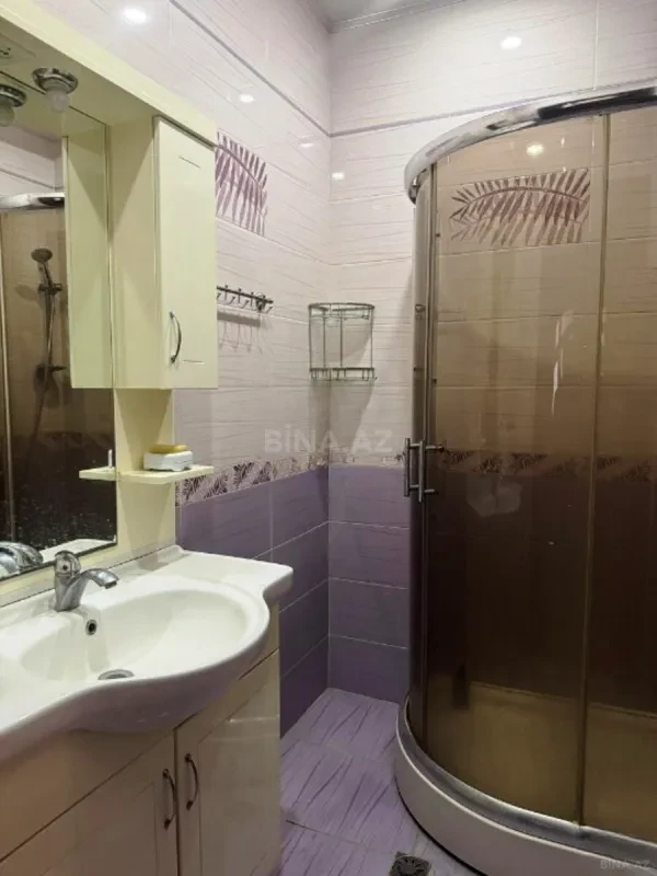 Satılır 2 otaqlı mənzil 92 m²