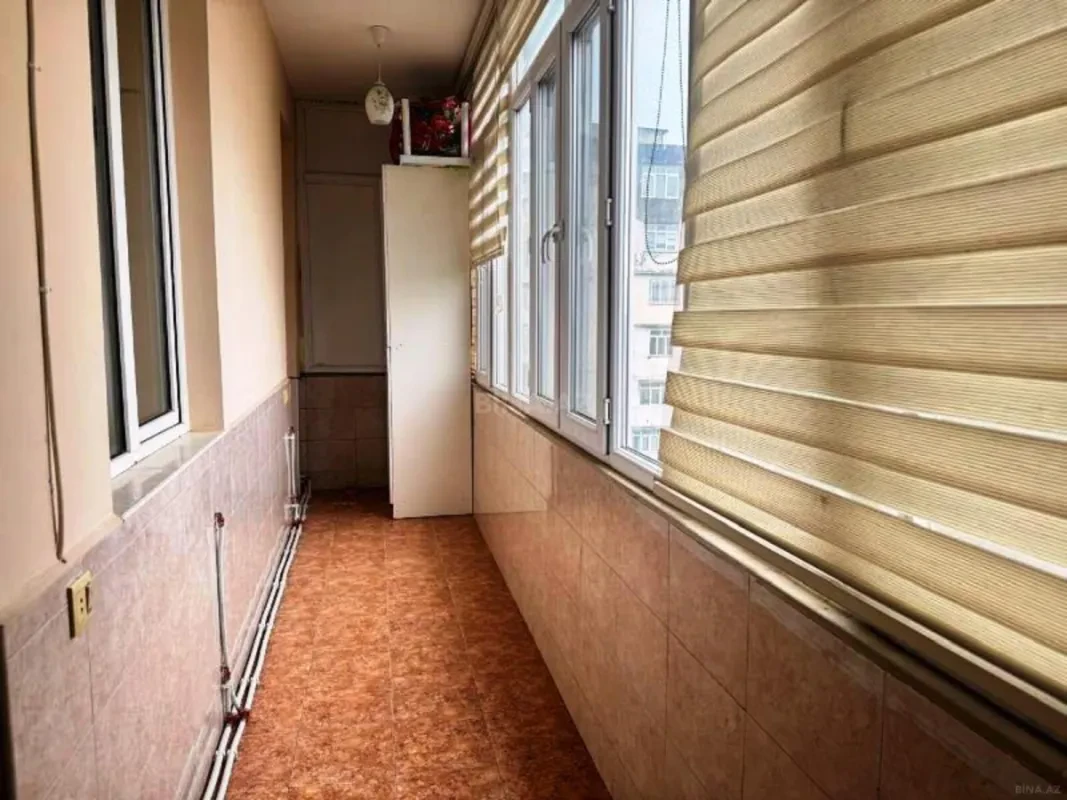 Satılır 2 otaqlı mənzil 92 m²