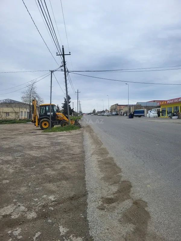 Satılır obyekt 650 m²