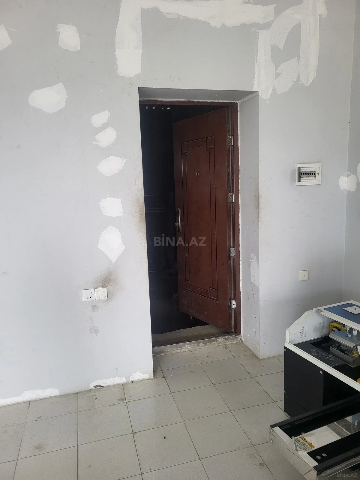 Satılır obyekt 650 m²