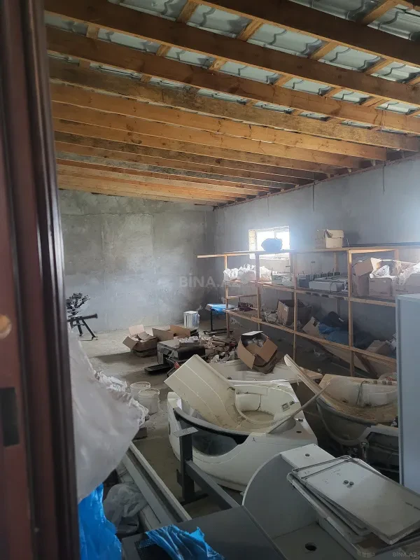 Satılır obyekt 650 m²