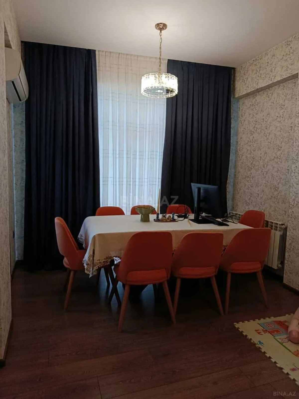 Satılır 2 otaqlı mənzil 85 m²