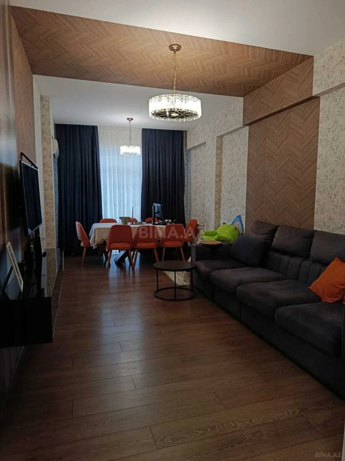 Satılır 2 otaqlı mənzil 85 m²