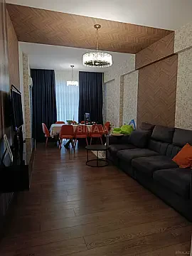 Satılır 2 otaqlı mənzil 85 m²