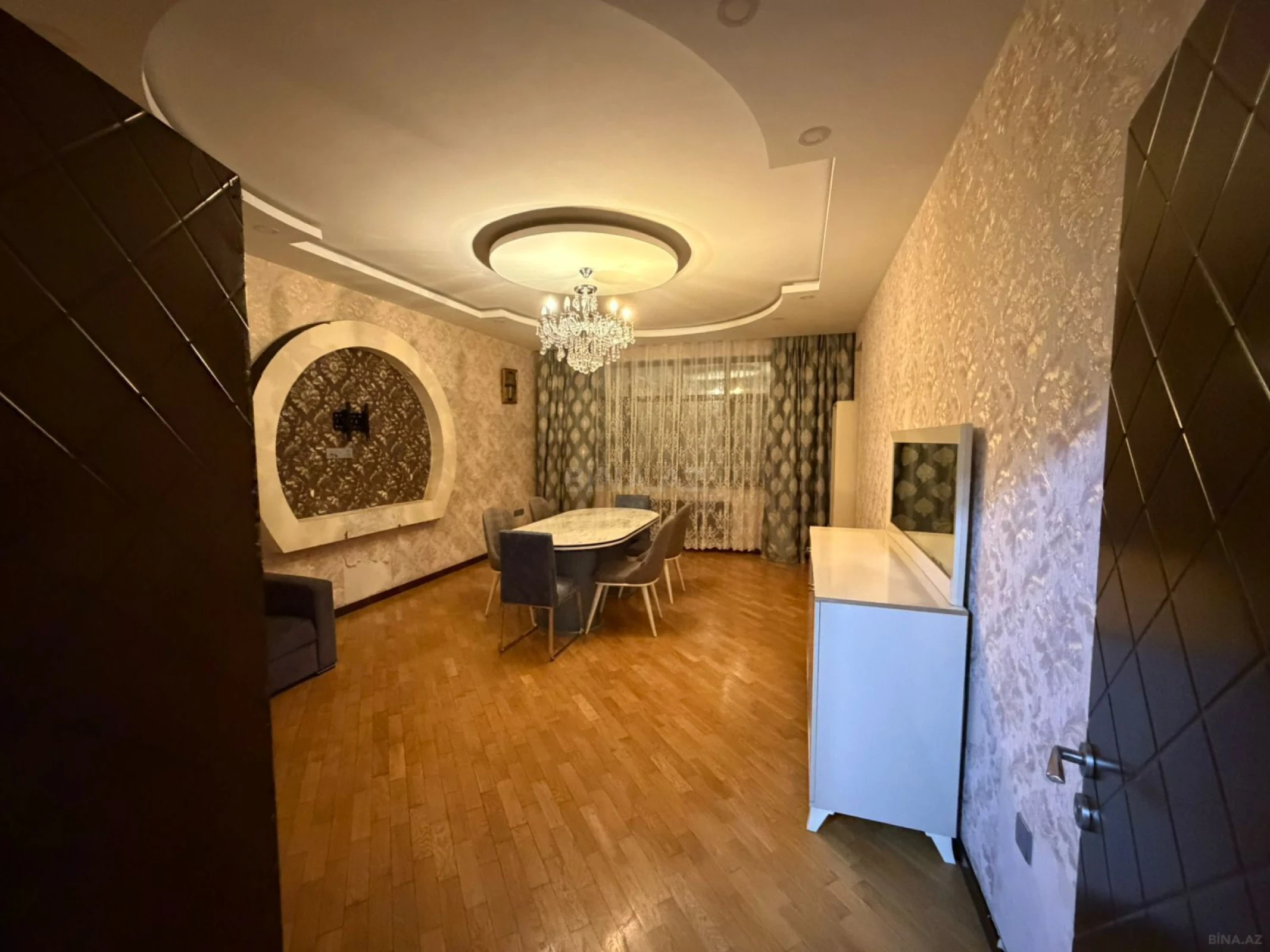 Kirayə verilir 3 otaqlı mənzil 120 m²