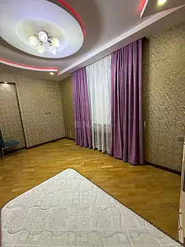 Kirayə verilir 3 otaqlı mənzil 120 m²