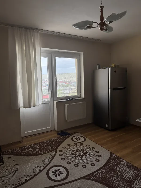 Satılır 2 otaqlı mənzil 86.6 m²