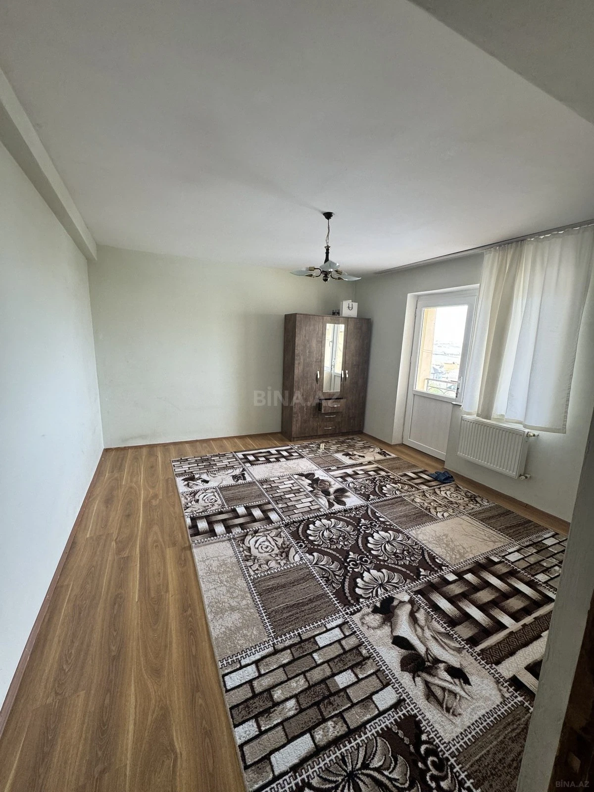 Satılır 2 otaqlı mənzil 86.6 m²