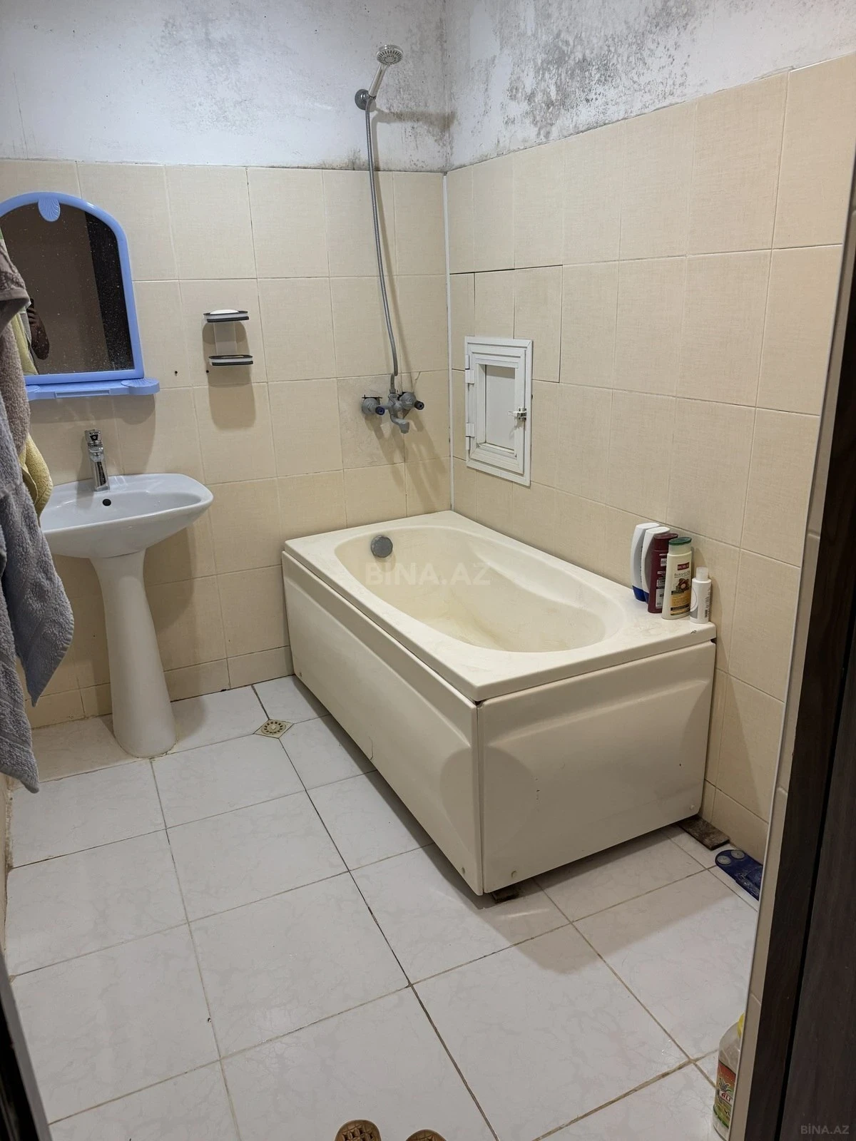 Satılır 2 otaqlı mənzil 86.6 m²
