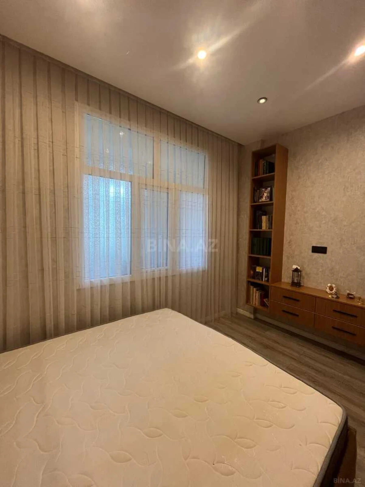 Satılır 3 otaqlı mənzil 69 m²