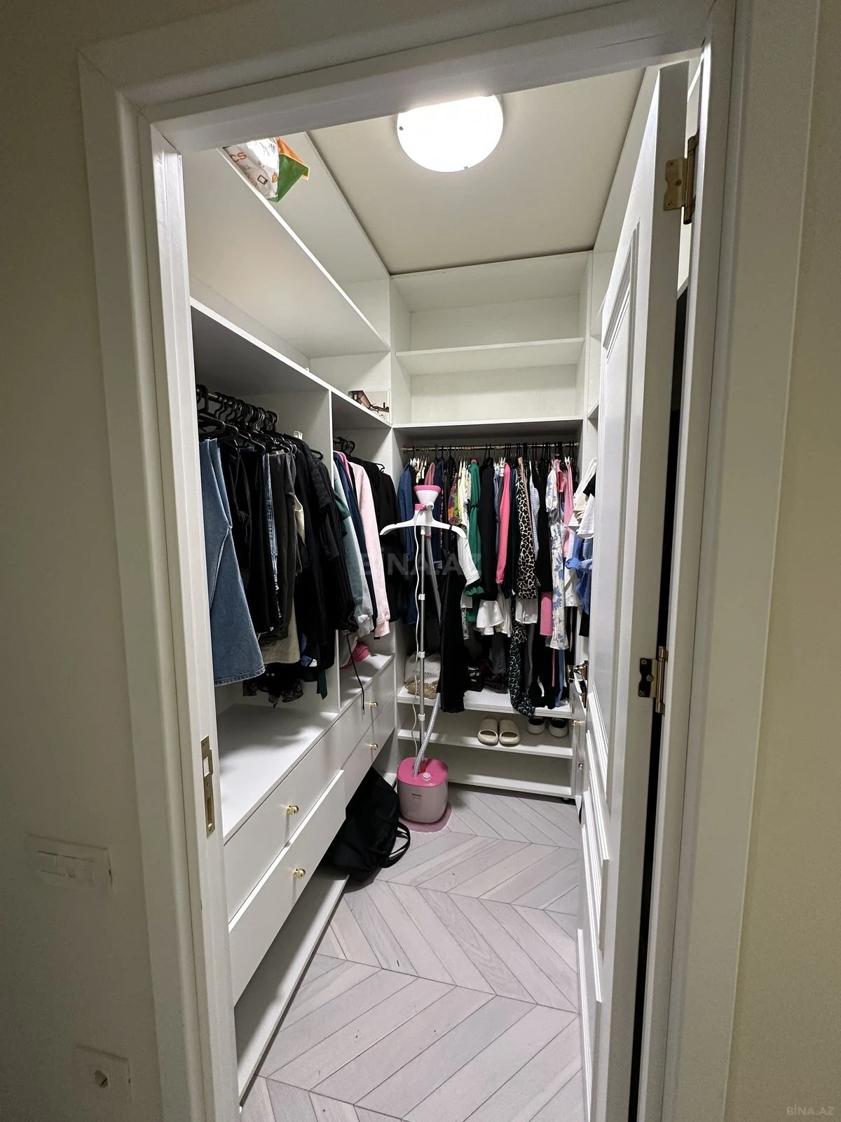 Kirayə verilir 3 otaqlı mənzil 81 m²