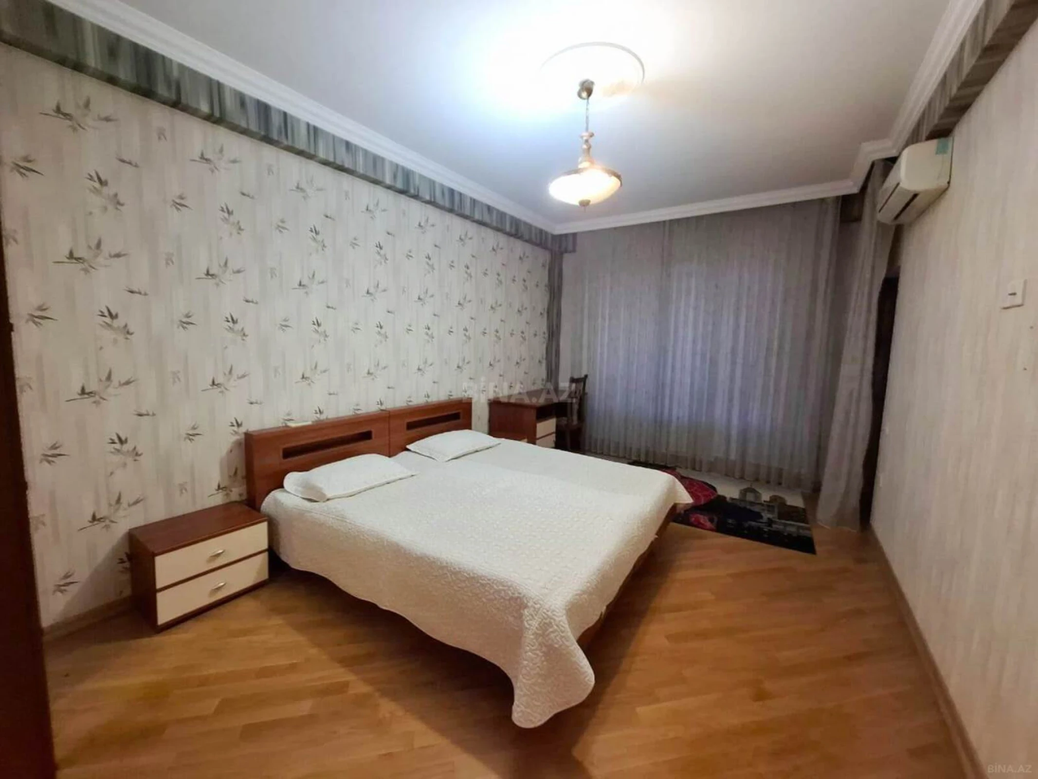 Kirayə verilir 3 otaqlı mənzil 110 m²
