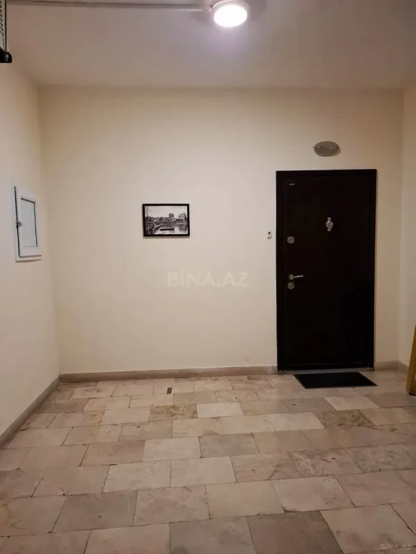Kirayə verilir 3 otaqlı mənzil 110 m²