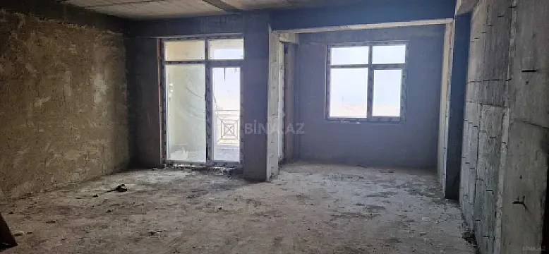 Satılır 2 otaqlı mənzil 77 m²
