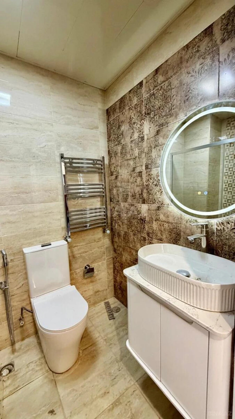 Satılır 2 otaqlı mənzil 46 m²