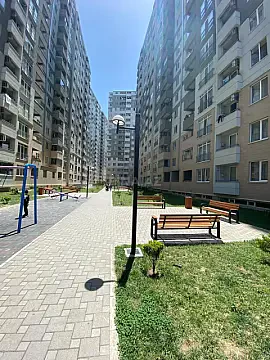 Satılır 2 otaqlı mənzil 46 m²