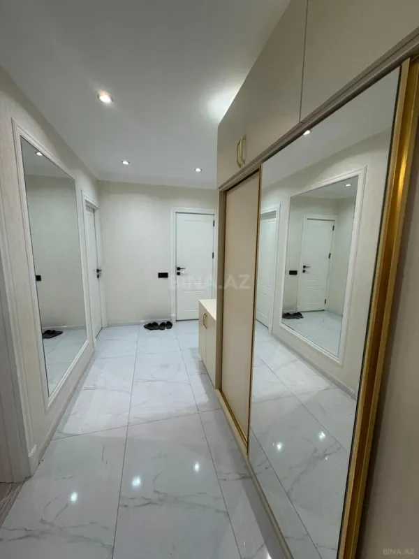 Kirayə verilir 2 otaqlı mənzil 60 m²
