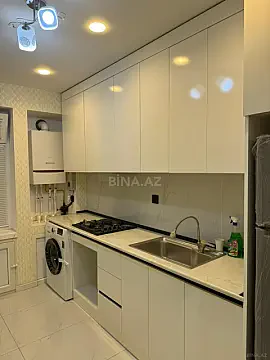 Kirayə verilir 2 otaqlı mənzil 60 m²