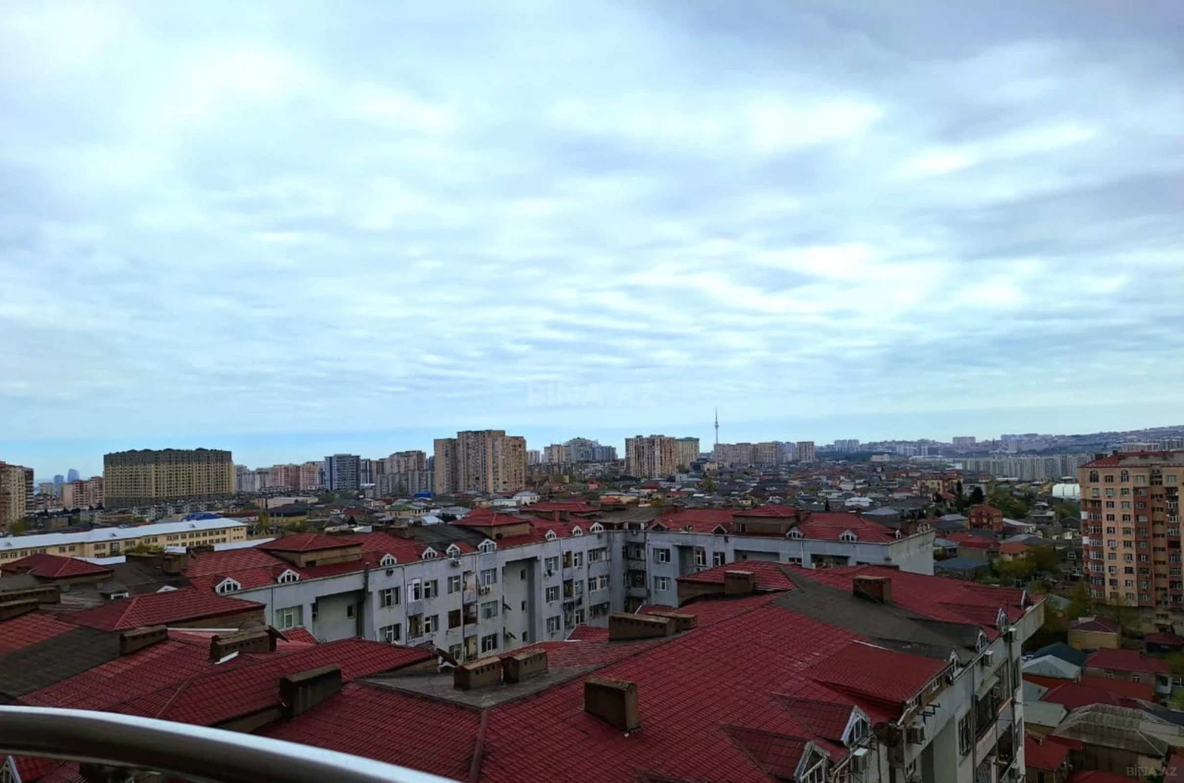 Satılır 2 otaqlı mənzil 80 m²
